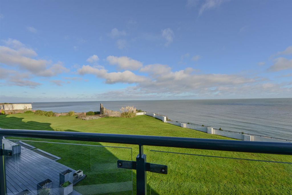 Additional image 6 of 2 bed flat for saleCastle View, Joss Gap Road, Broadstairs CT10