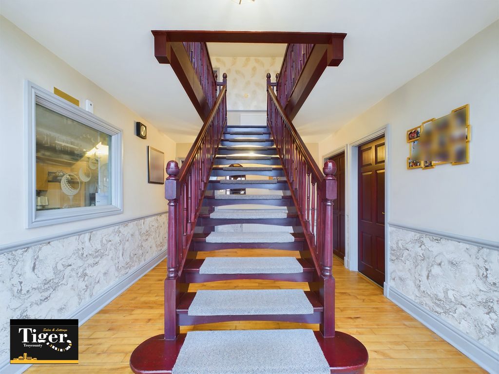 Additional image 6 of 5 bed detached house for saleThe Knowle, Bispham, Blackpool FY2