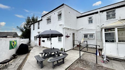 Lodge Causeway, Bristol BS16, Studio to rent
