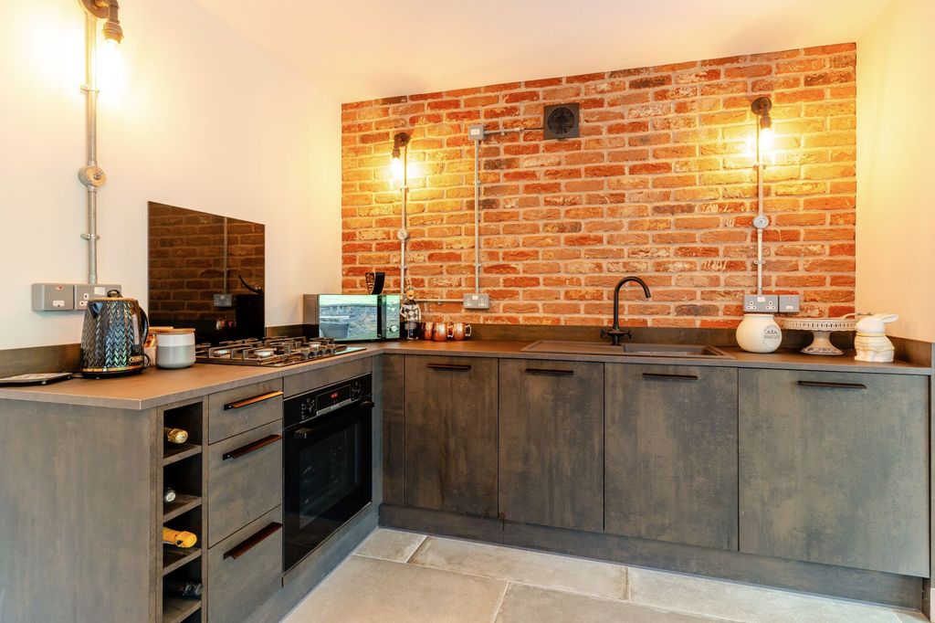 Additional image 23 of 6 bed detached house for saleThe Bryn, Pontllanfraith NP12