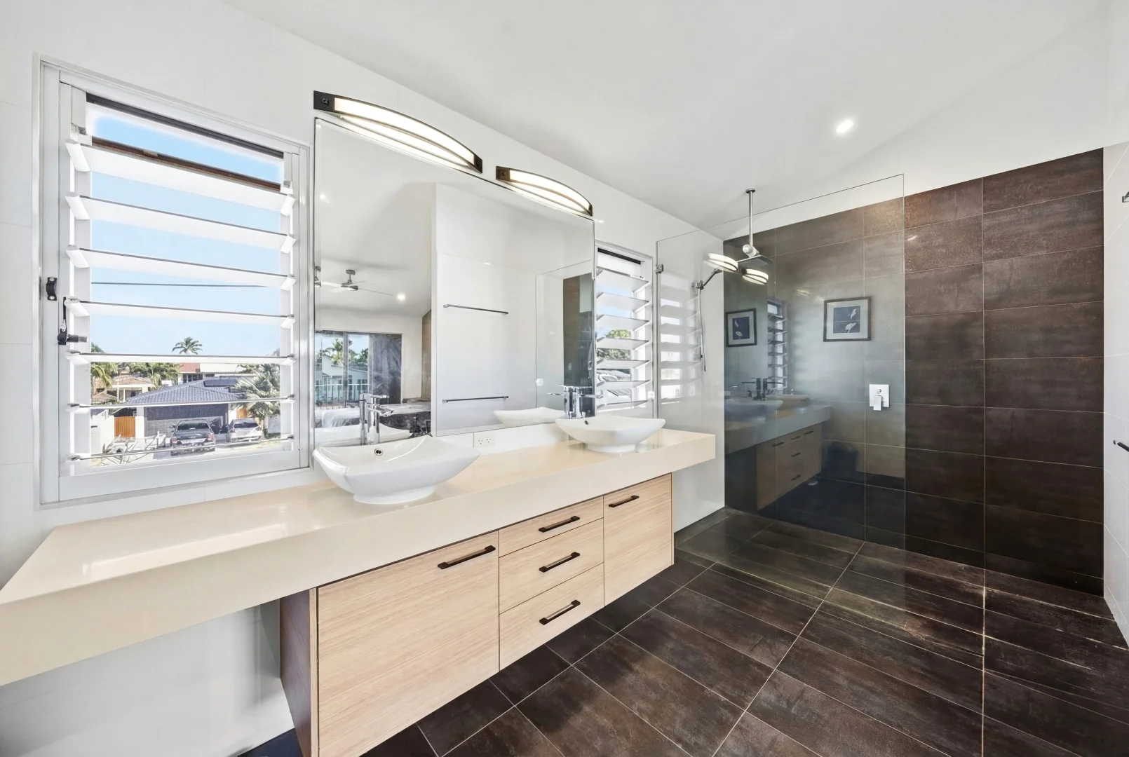 Additional image 17 of 13 Pensacola Court, Broadbeach Waters QLD 4218