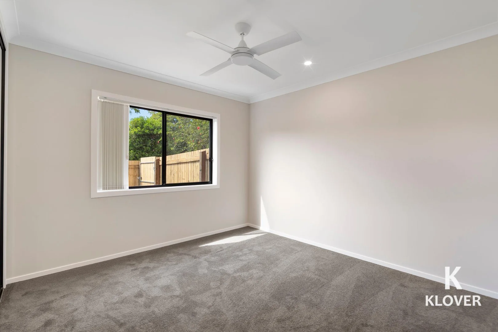 50 Warrigal Road, Runcorn QLD 4113 photo 5