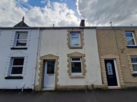 Clydach Road, Ynystawe, Swansea SA6