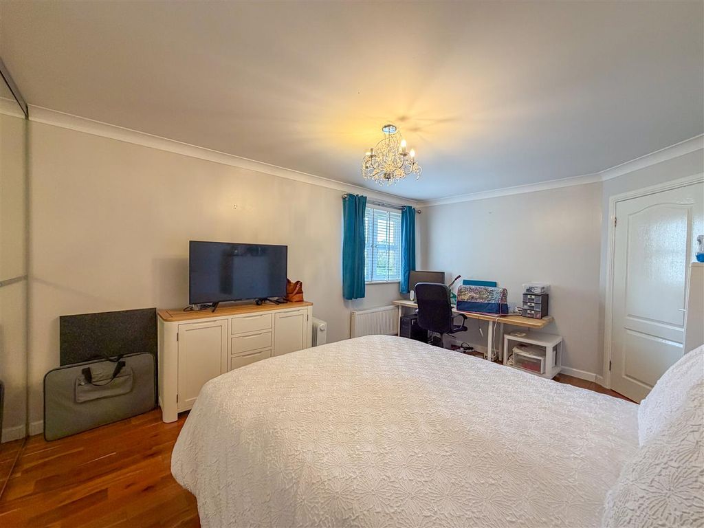 Additional image 14 of 2 bed flat for saleThe Paddock, Hamilton ML3