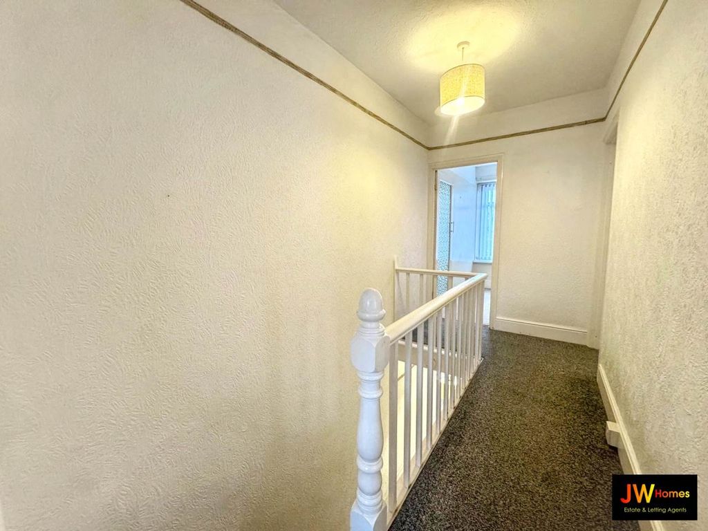 Additional image 6 of 3 bed property for saleSir Ivors Road, Pontllanfraith NP12