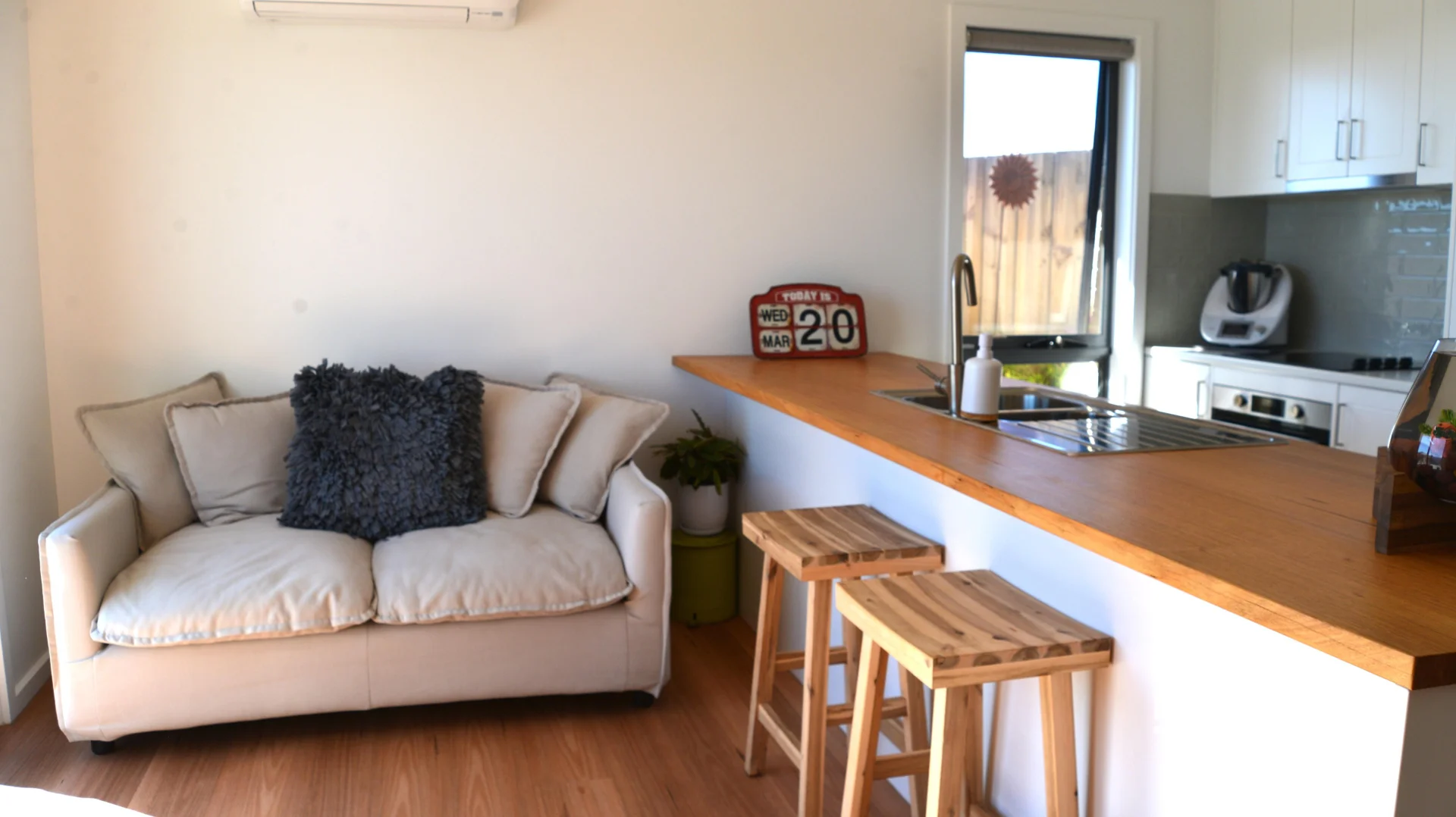 Additional image 2 of 1/12-14 Hayes Street, Hillcrest TAS 7320