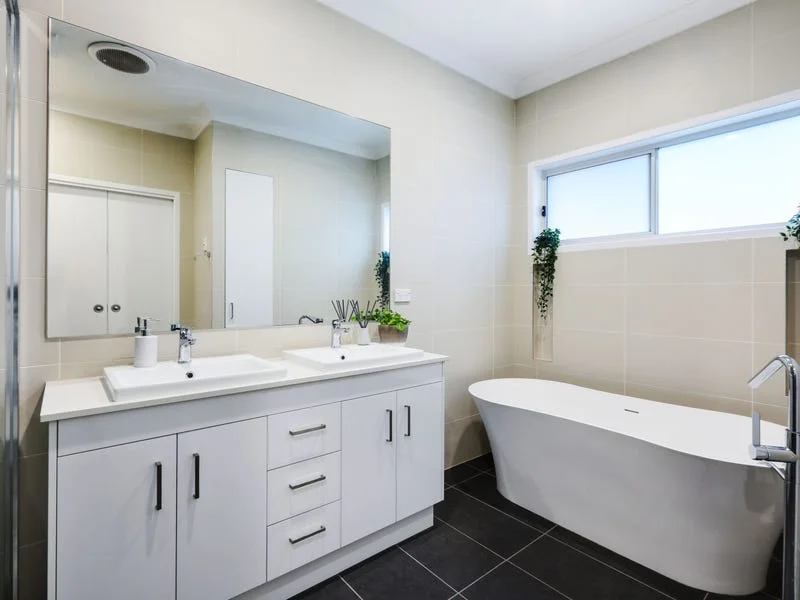 30 Azure Way, Coomera QLD 4209 photo 5