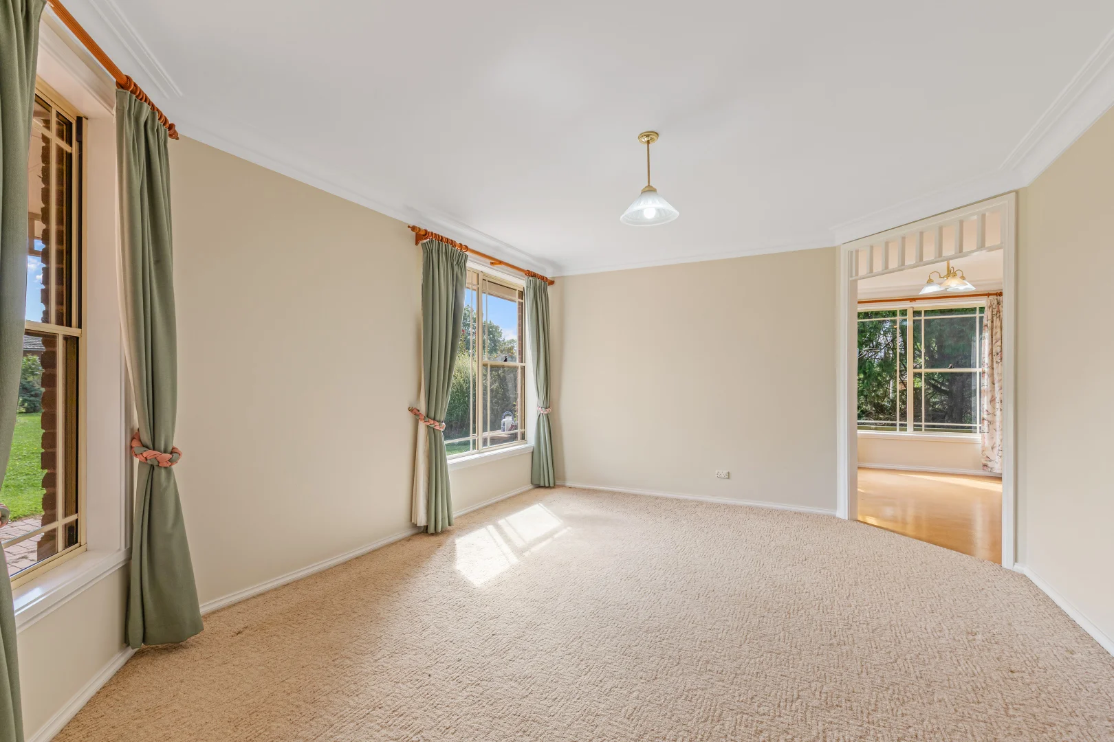 Additional image 5 of 84-86 Queen Street, Oberon NSW 2787