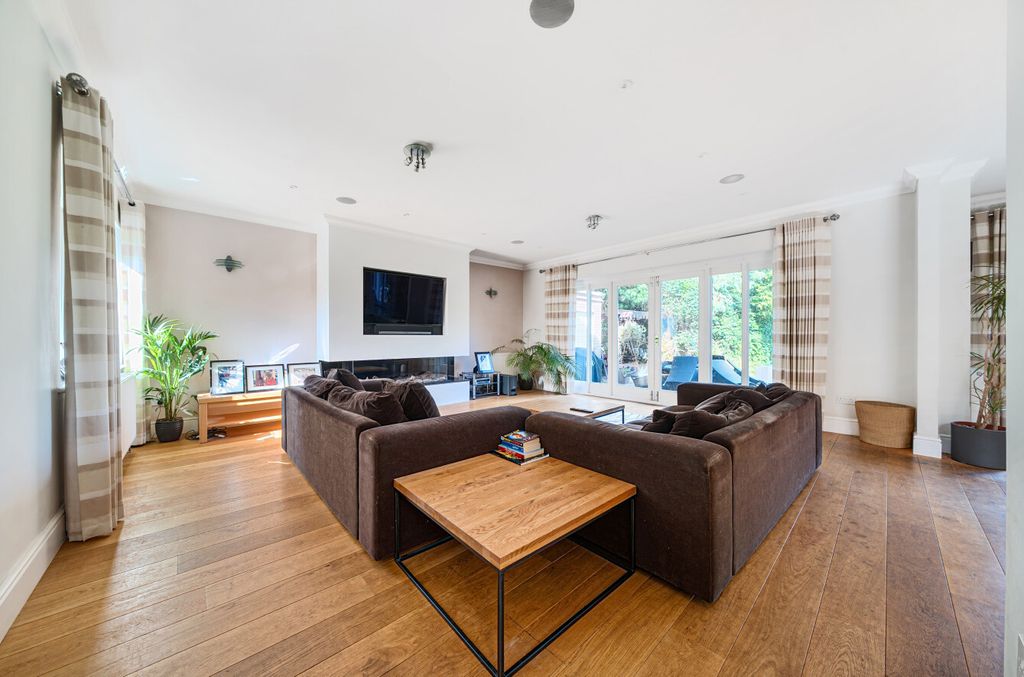 Additional image 2 of 5 bed detached house for saleBarnet Wood Road, Hayes, Bromley, Kent BR2