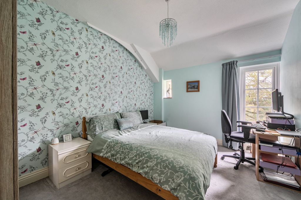 Additional image 9 of 2 bed flat for saleManchester Road, Sway, Lymington SO41