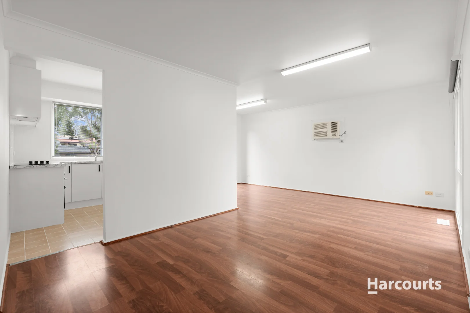 17 Aster Close, Meadow Heights VIC 3048 photo 3
