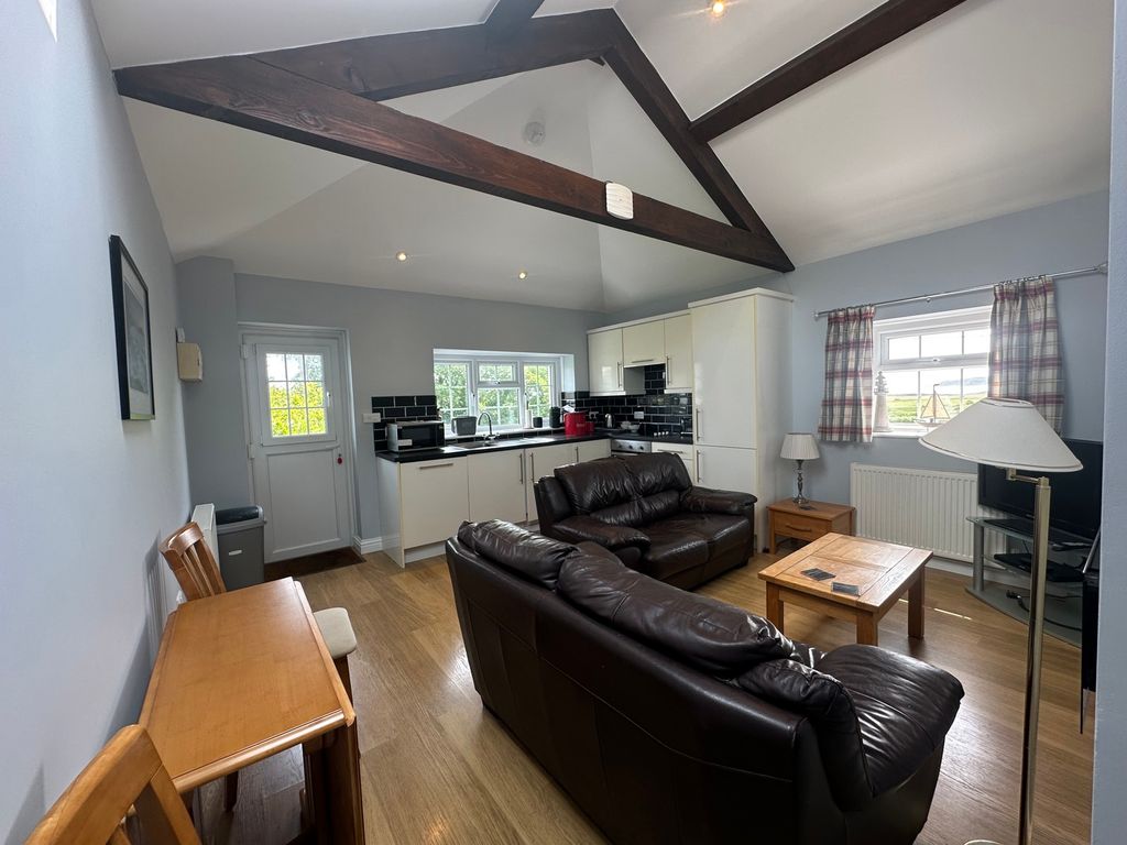 Additional image 5 of 2 bed flat for saleThe Granary - The Vicarage, Penally, Tenby, Pembrokeshire SA70