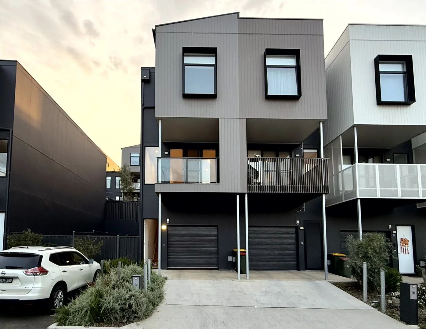 Additional image 2 of 18 Wattlebird Court, Sunshine North VIC 3020
