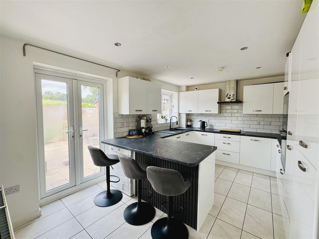 Additional image 2 of 3 bed detached house for salePorthouse Rise, Bromyard HR7