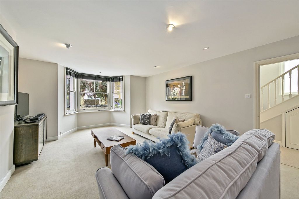 Additional image 15 of 3 bed maisonette for saleRoyston Road, Richmond TW10