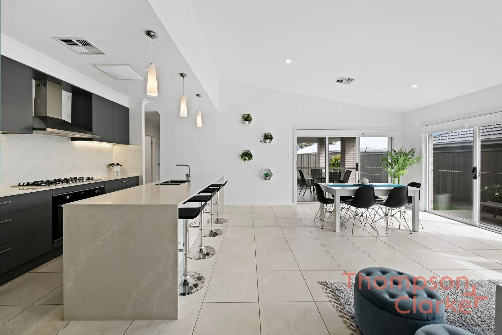 10 Oak Street, Cliftleigh NSW 2321