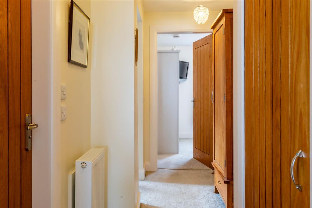 Additional image 18 of 2 bed flat for saleApt 2 Eaisdale House, Shore Road, Whiting Bay. Isle Of Arran KA27