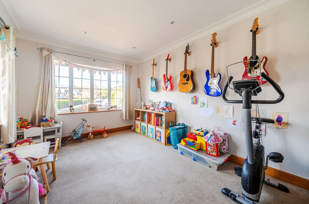 Additional image 9 of 6 bed detached house for salePark Farm Road, Bickley, Kent BR1