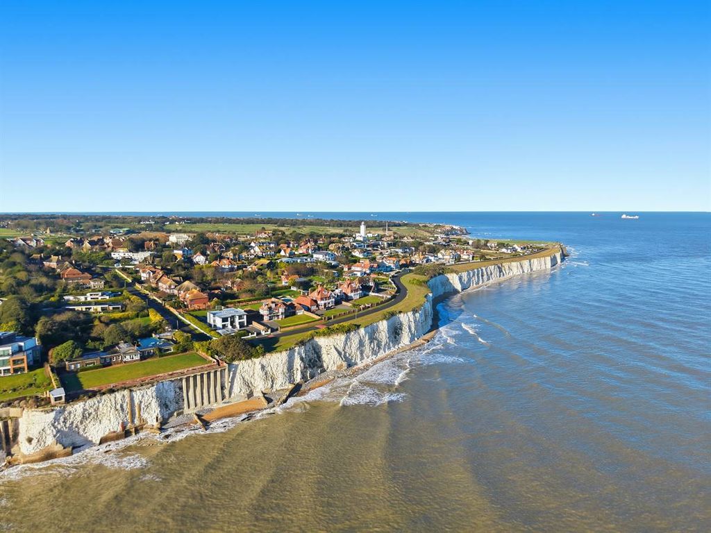 Additional image 56 of 6 bed detached house for saleCliff Promenade, Broadstairs CT10