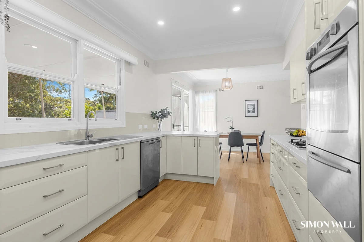 72 Rembrandt Drive, Merewether Heights NSW 2291 photo 3