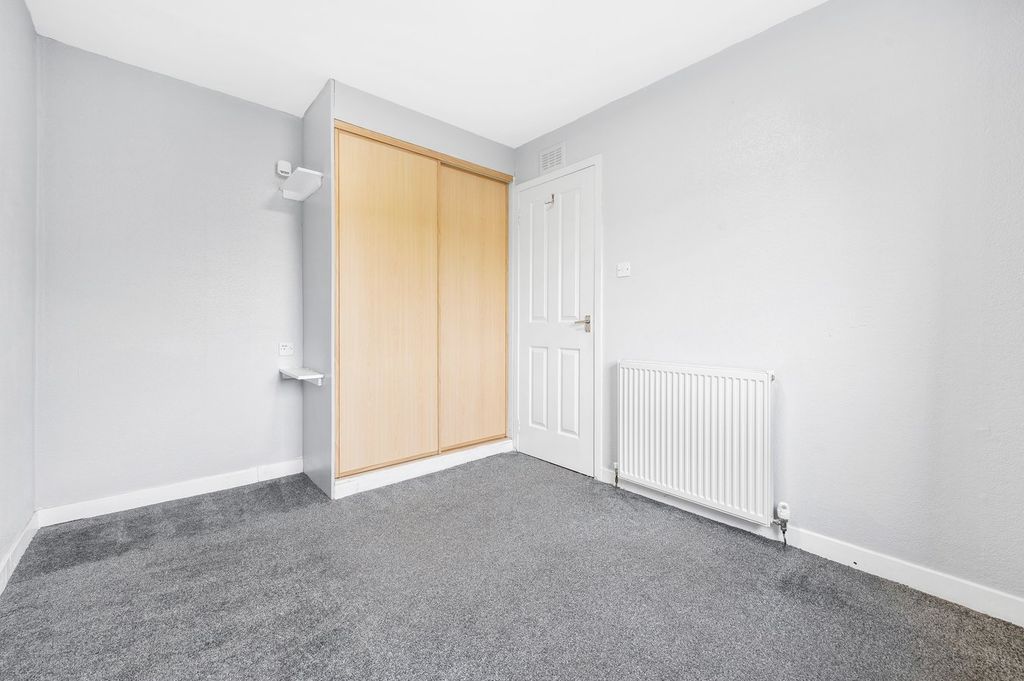 Additional image 10 of 2 bed flat for saleGlenavon Drive, Cairneyhill, Dunfermline KY12