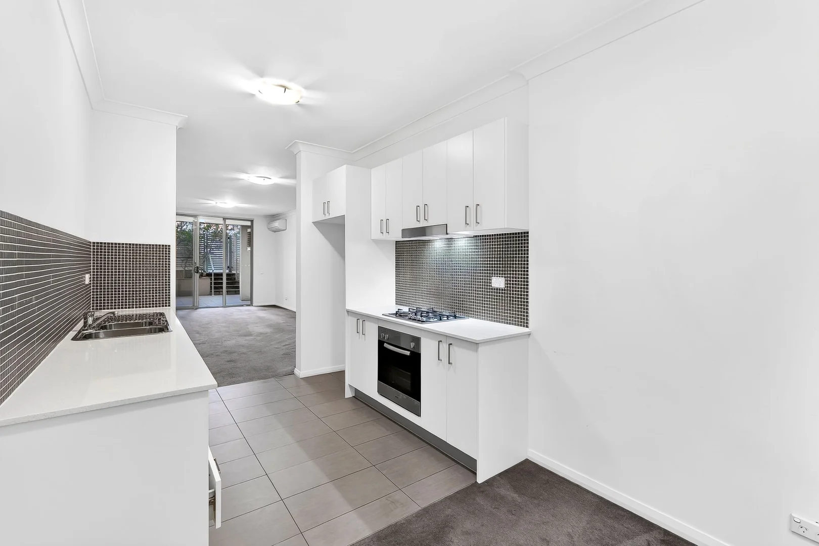 Additional image 3 of 12/1-11 Lydbrook Street, Westmead NSW 2145