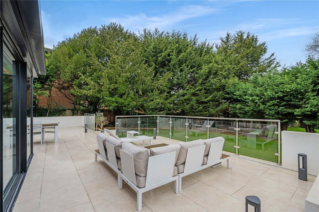 Additional image 10 of 5 bed detached house for saleDurham Avenue, Bromley BR2