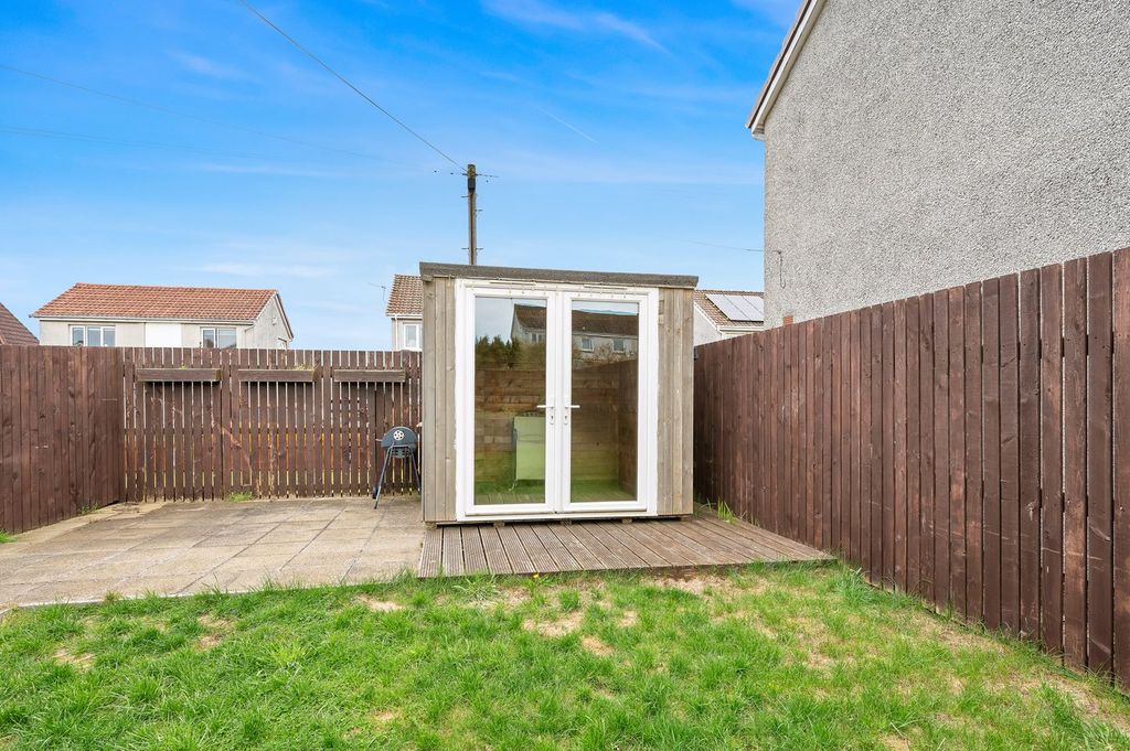 Additional image 15 of 2 bed flat for saleGlenavon Drive, Cairneyhill, Dunfermline KY12