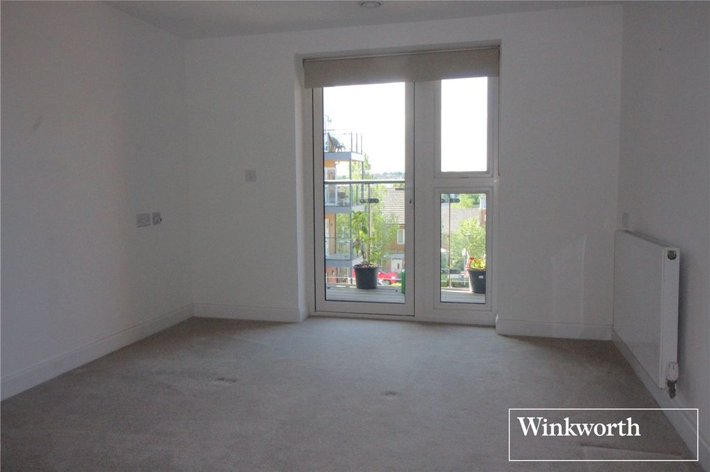 Additional image 5 of 2 bed flat for saleStudio Way, Borehamwood, Hertfordshire WD6