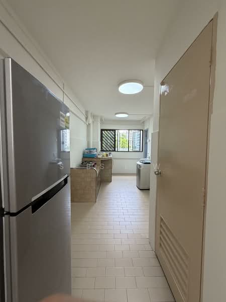 685 Hougang Street 61 photo 3