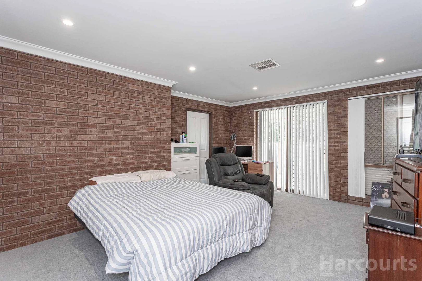 Additional image 16 of 50 The Crest, Woodvale WA 6026