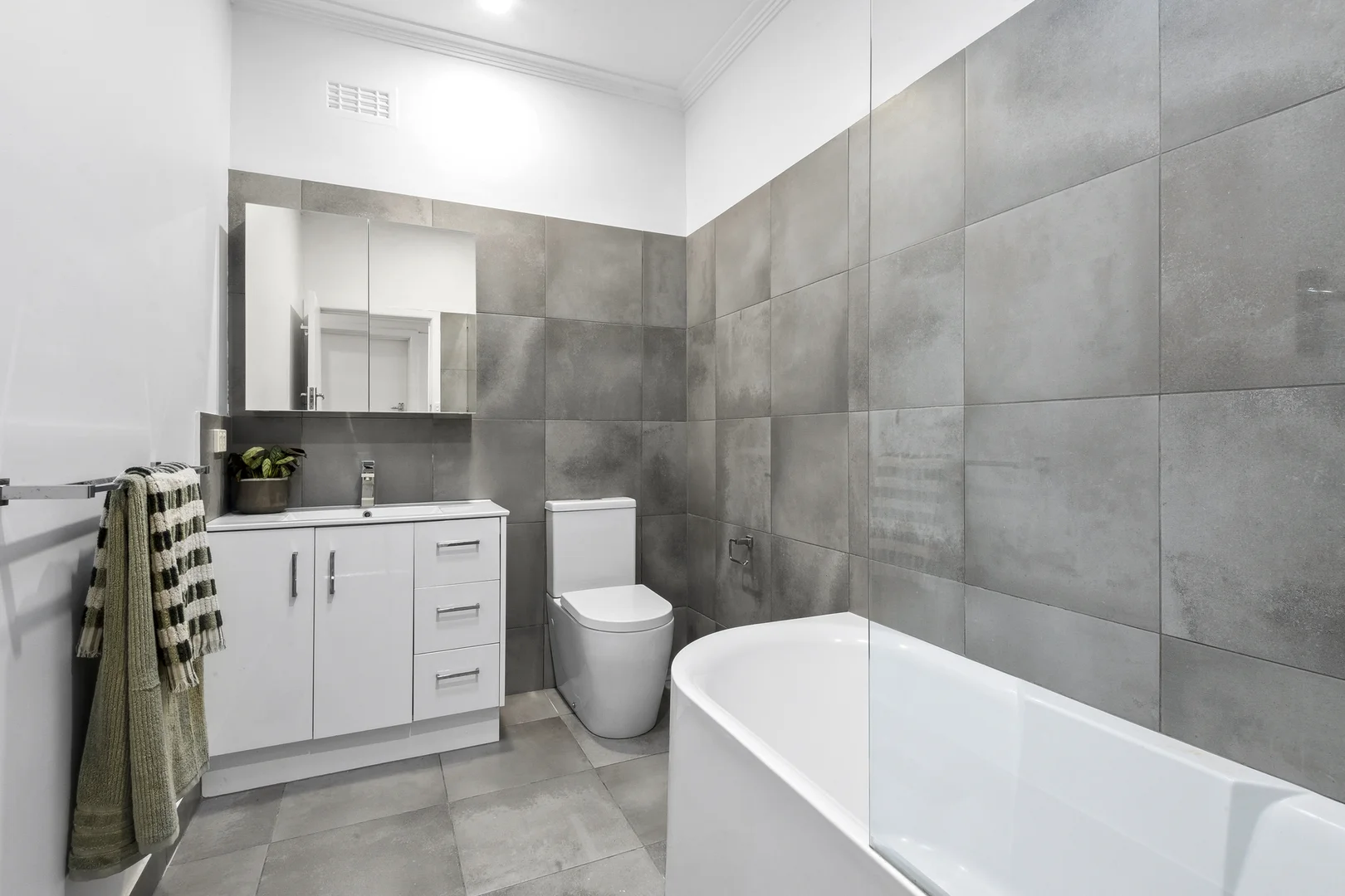 Additional image 10 of 11 Langibanool Avenue, Hamlyn Heights VIC 3215