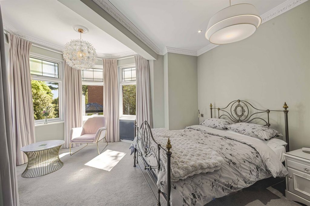 Additional image 9 of 5 bed detached house for saleAlan Drive, Hale WA15