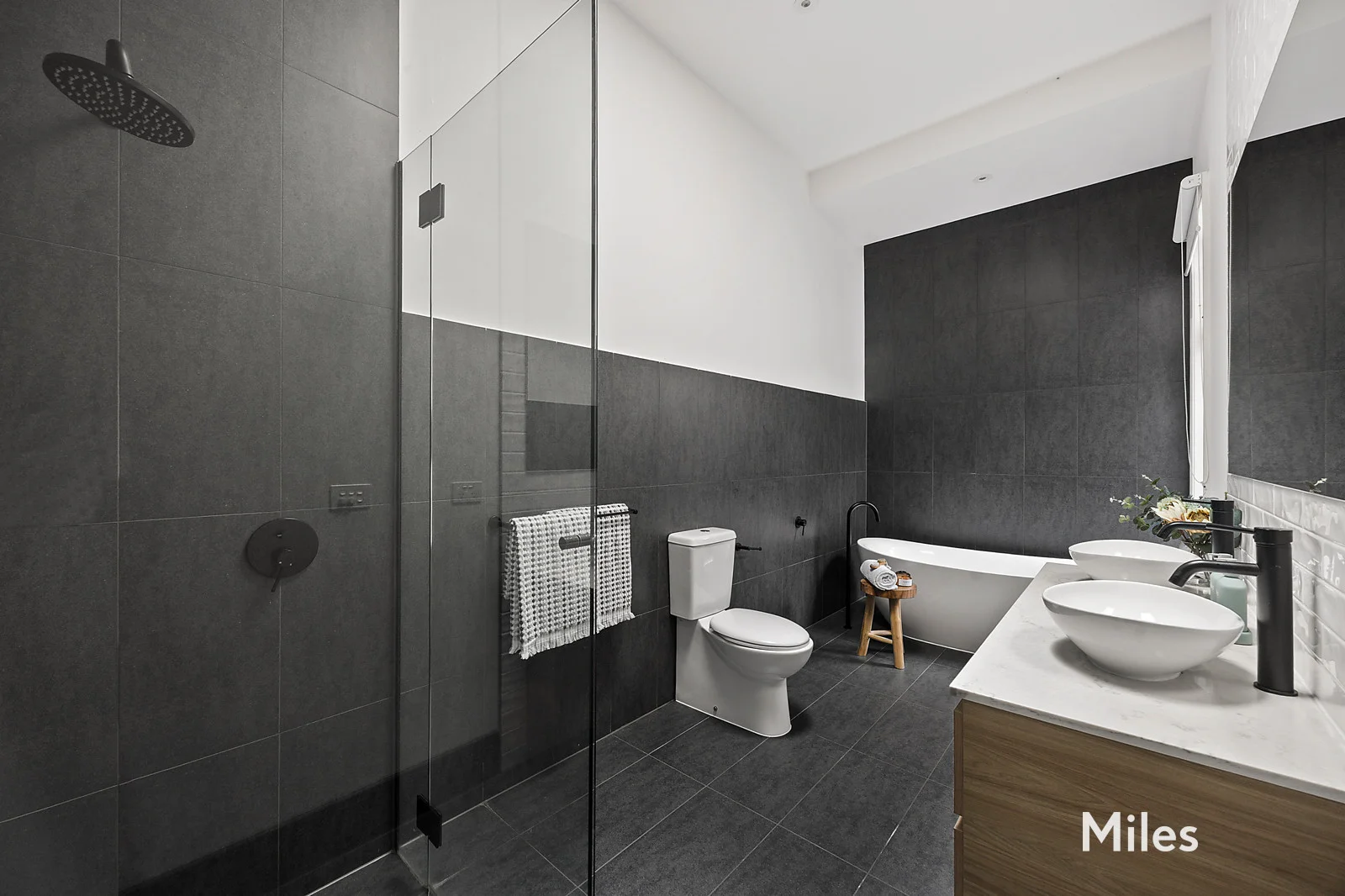 Additional image 12 of 8 Langridge Street, Fairfield VIC 3078