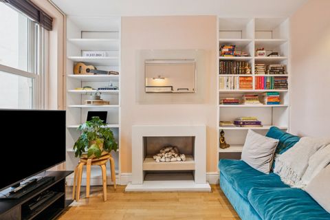 Aldensley Road, Brackenbury Village, Hammersmith W6