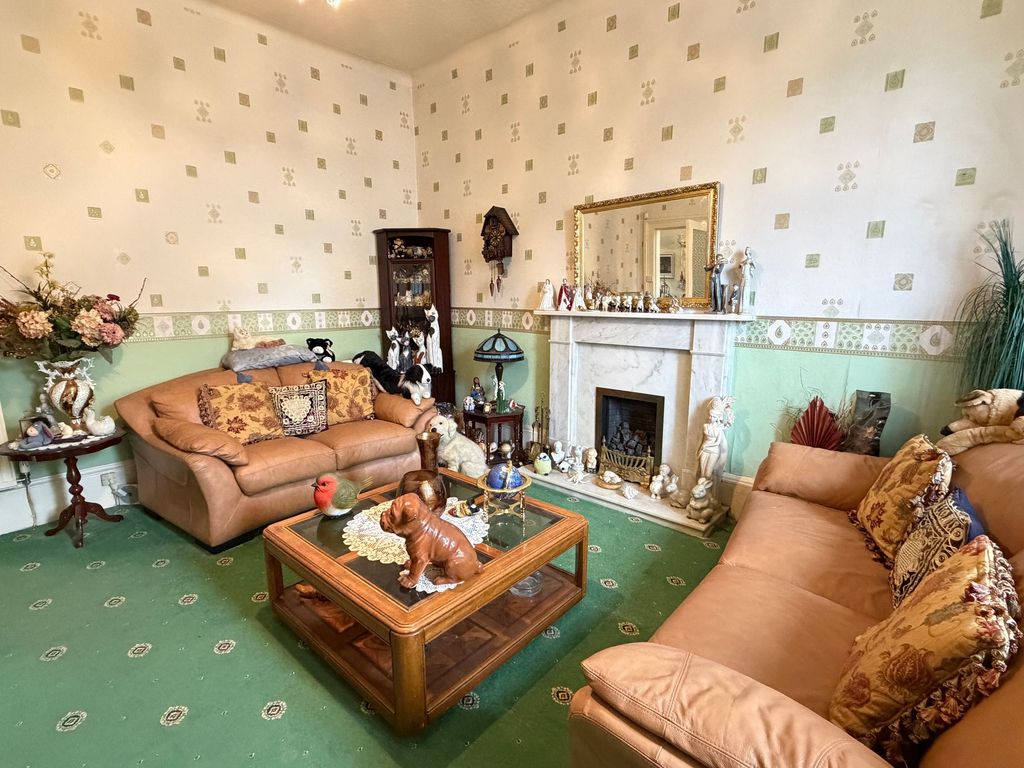 Additional image 11 of 5 bed semi-detached house for saleKirk Road, Wishaw ML2