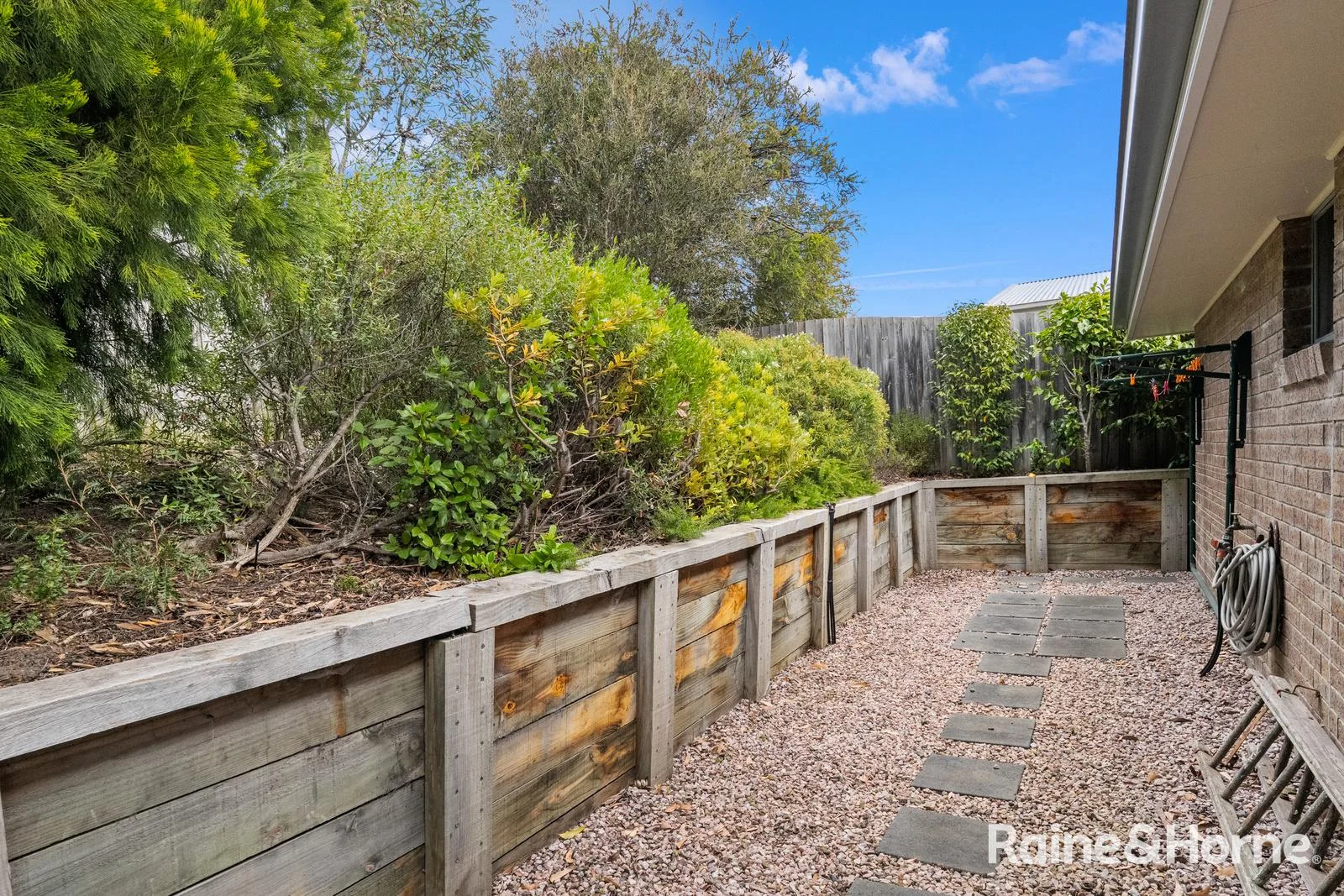 Additional image 21 of 13 Alfreds Garden, Kingston TAS 7050