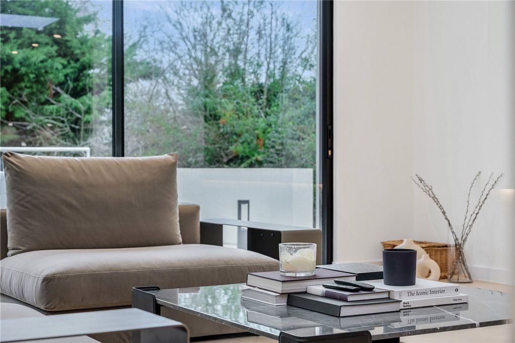 Additional image 29 of 5 bed detached house for saleDurham Avenue, Bromley BR2