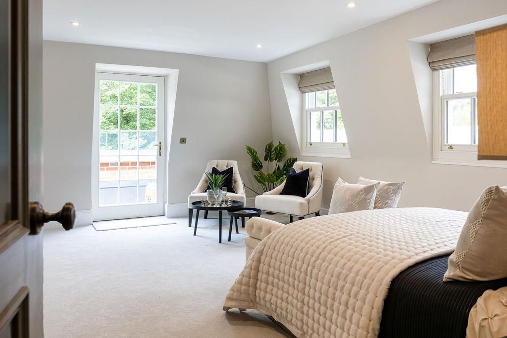 Additional image 11 of 2 bed flat for saleWinkfield Park, Winkfield Row, Berkshire RG42