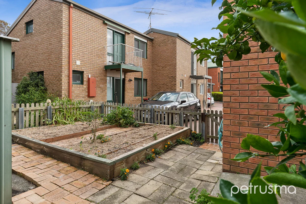 Additional image 20 of 10/180 Roslyn Avenue, Blackmans Bay TAS 7052
