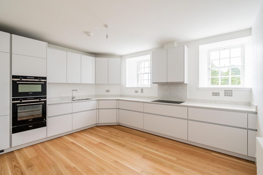 Additional image 14 of 4 bed property for saleThe Tower, Sassoon Grove, Edinburgh EH10