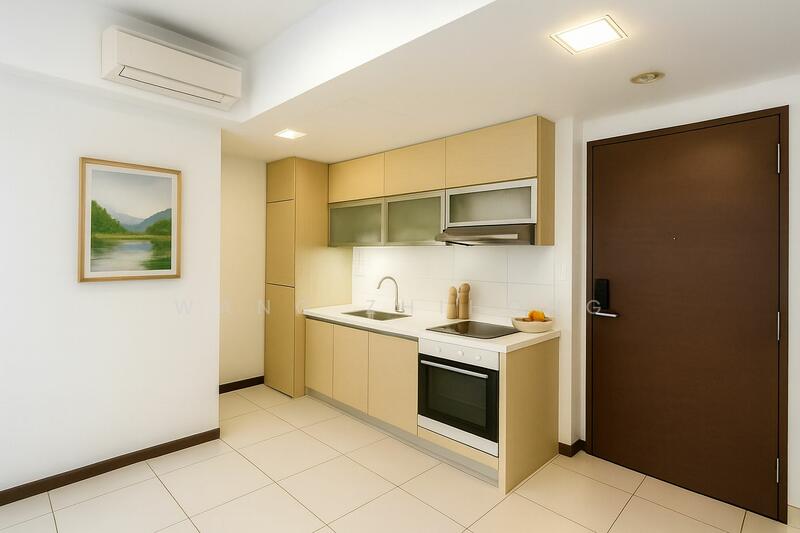 2 Marina Boulevard photo 3