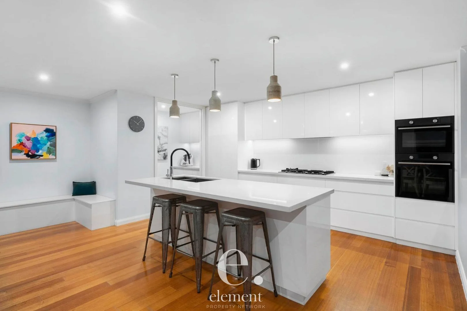 29 Reigate Road, Highton VIC 3216 photo 4