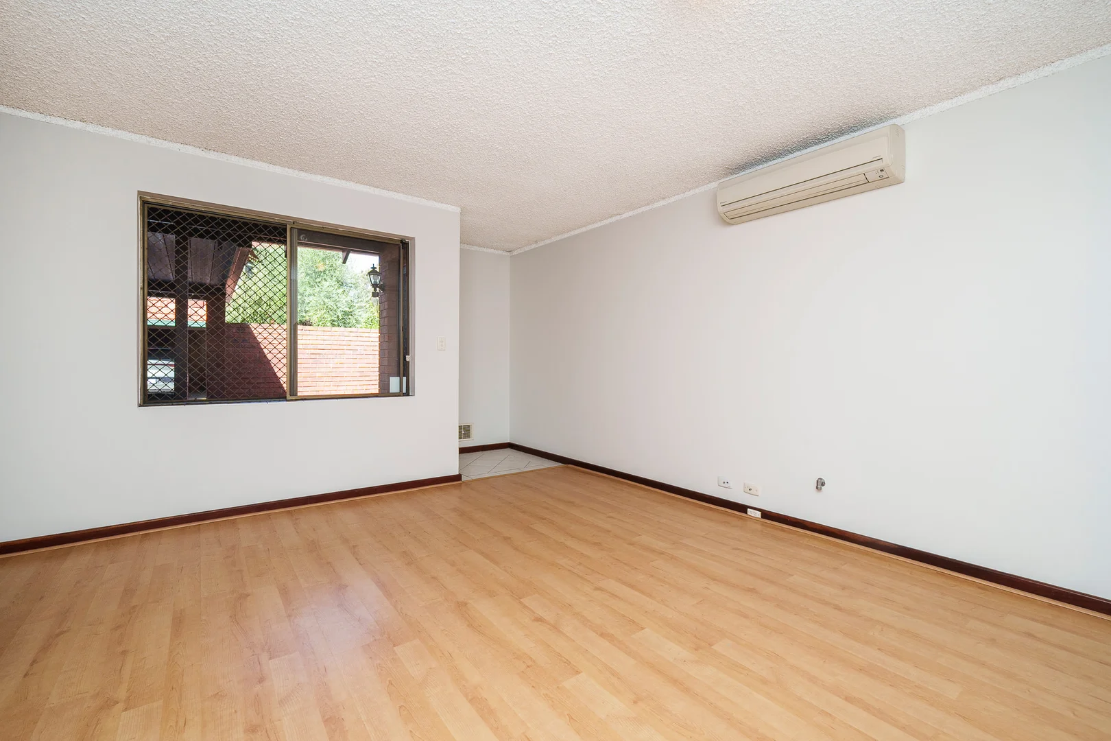 24 Telopea Lane, Wembley WA 6014 photo 2