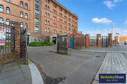 Waterloo Warehouse, Waterloo Road, Liverpool L3