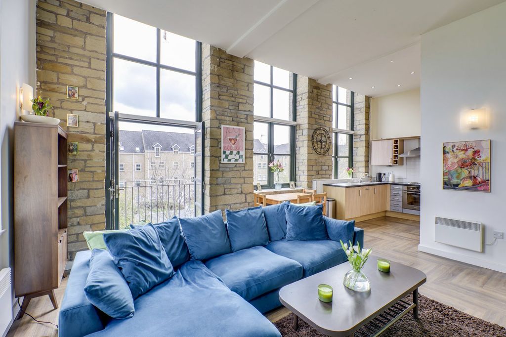 Additional image 3 of 2 bed flat for saleMeadow Road, Apperley Bridge, Bradford, West Yorkshire BD10