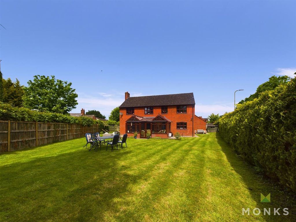 Additional image 2 of 5 bed detached house for saleBazeley Way, Wem SY4