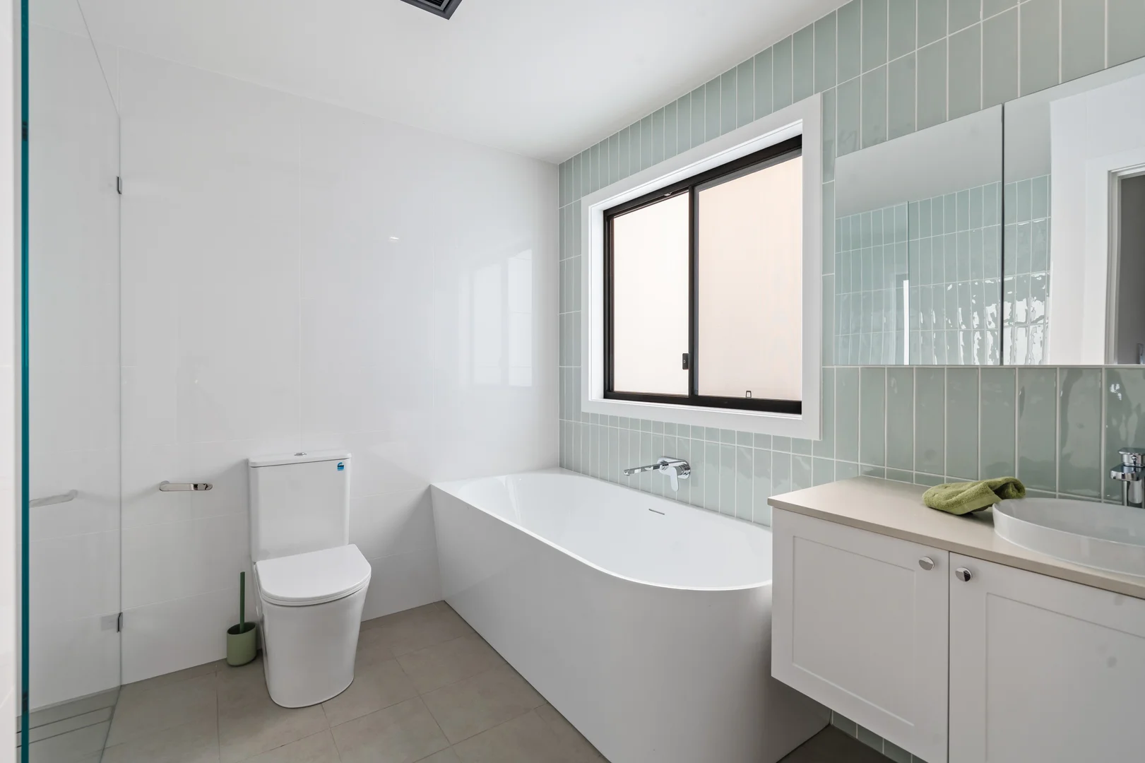 Additional image 12 of 31B Laguna Parade, Berkeley Vale NSW 2261