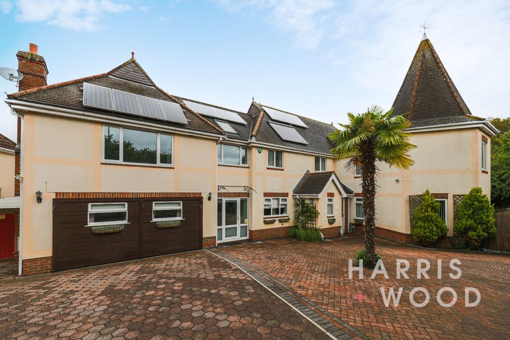 Additional image 51 of 9 bed detached house for saleBroadoaks Crescent, Braintree, Essex CM7