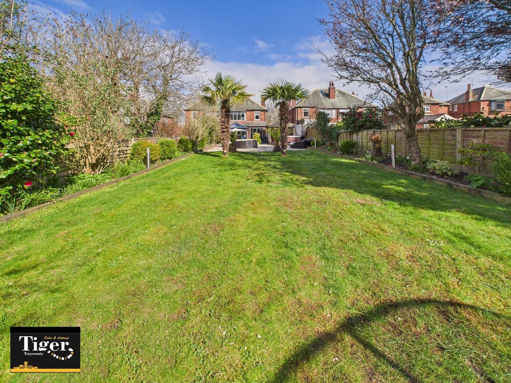 Additional image 40 of 4 bed semi-detached house for saleWest Park Drive, Blackpool FY3
